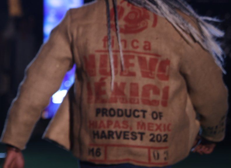 Espalda de la chamarra de yute: Finca Nuevo México, Product of Chiapas